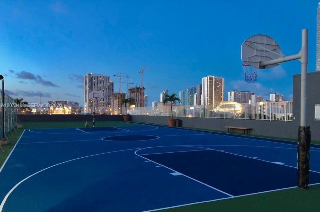 850 N Miami Ave , Unit W-708, Miami, FL 33136 Photo