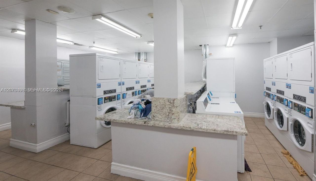 850 N Miami Ave , Unit W-708, Miami, FL 33136 Photo
