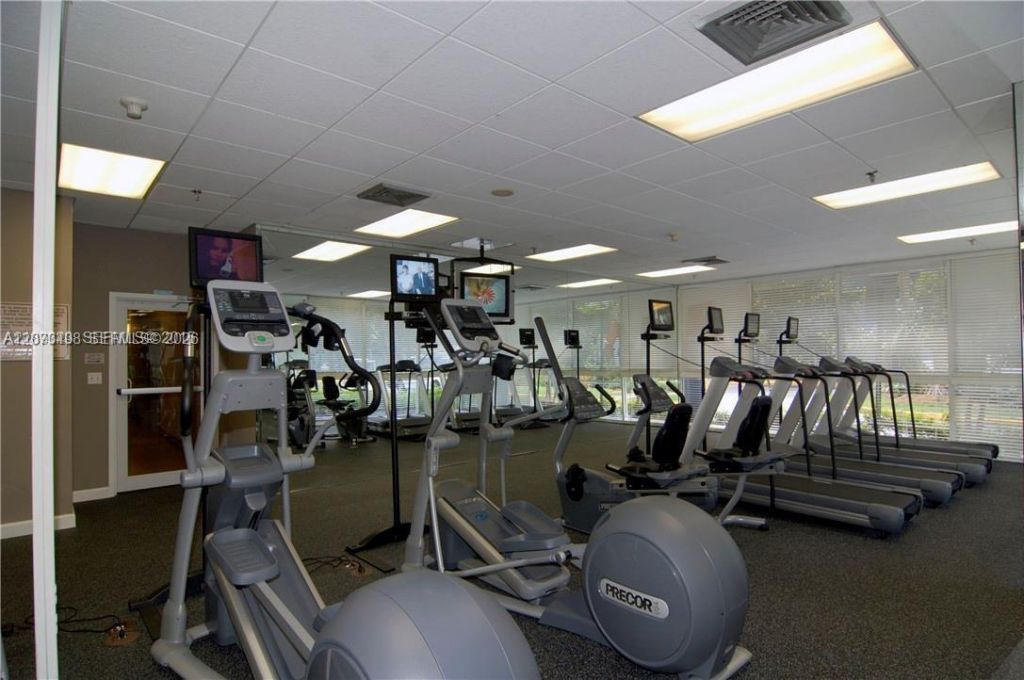 850 N Miami Ave , Unit W-708, Miami, FL 33136 Photo