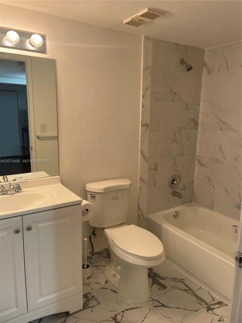 850 N Miami Ave , Unit W-708, Miami, FL 33136 Photo