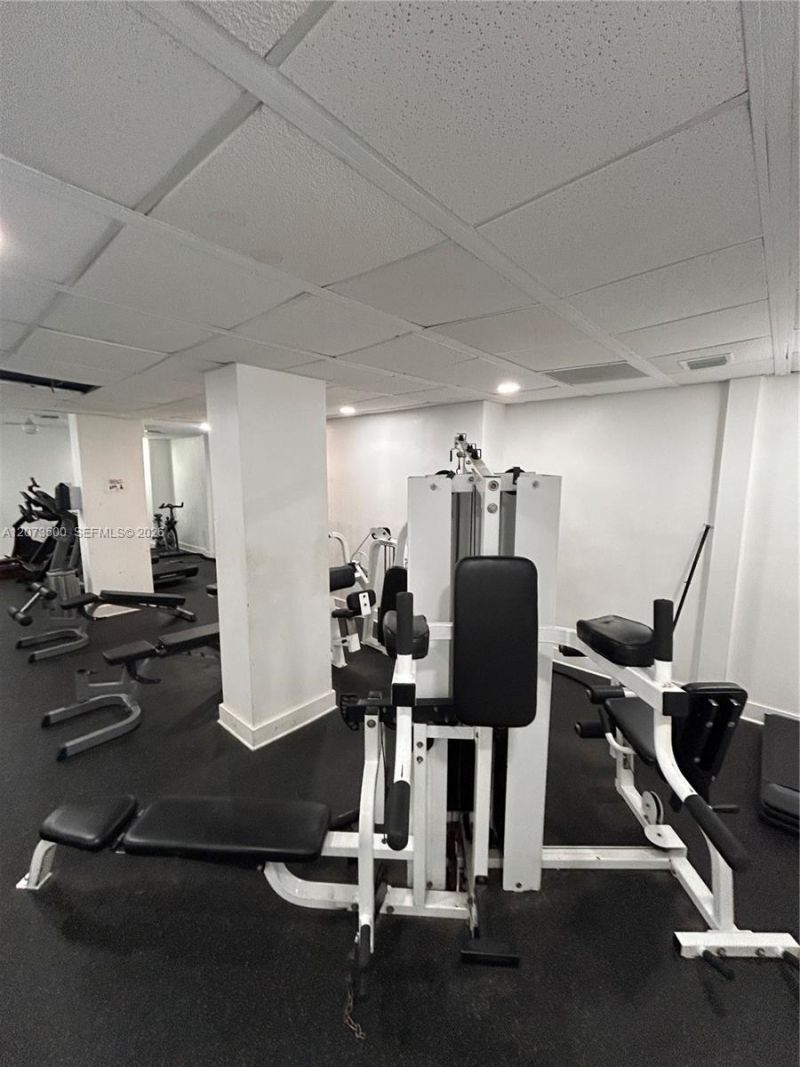 6450 Collins Ave, Unit 707, Miami Beach, FL 33141 Photo