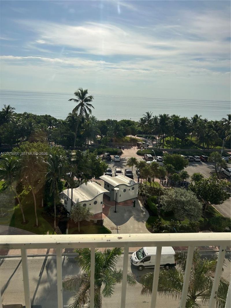 6450 Collins Ave, Unit 707, Miami Beach, FL 33141 Photo