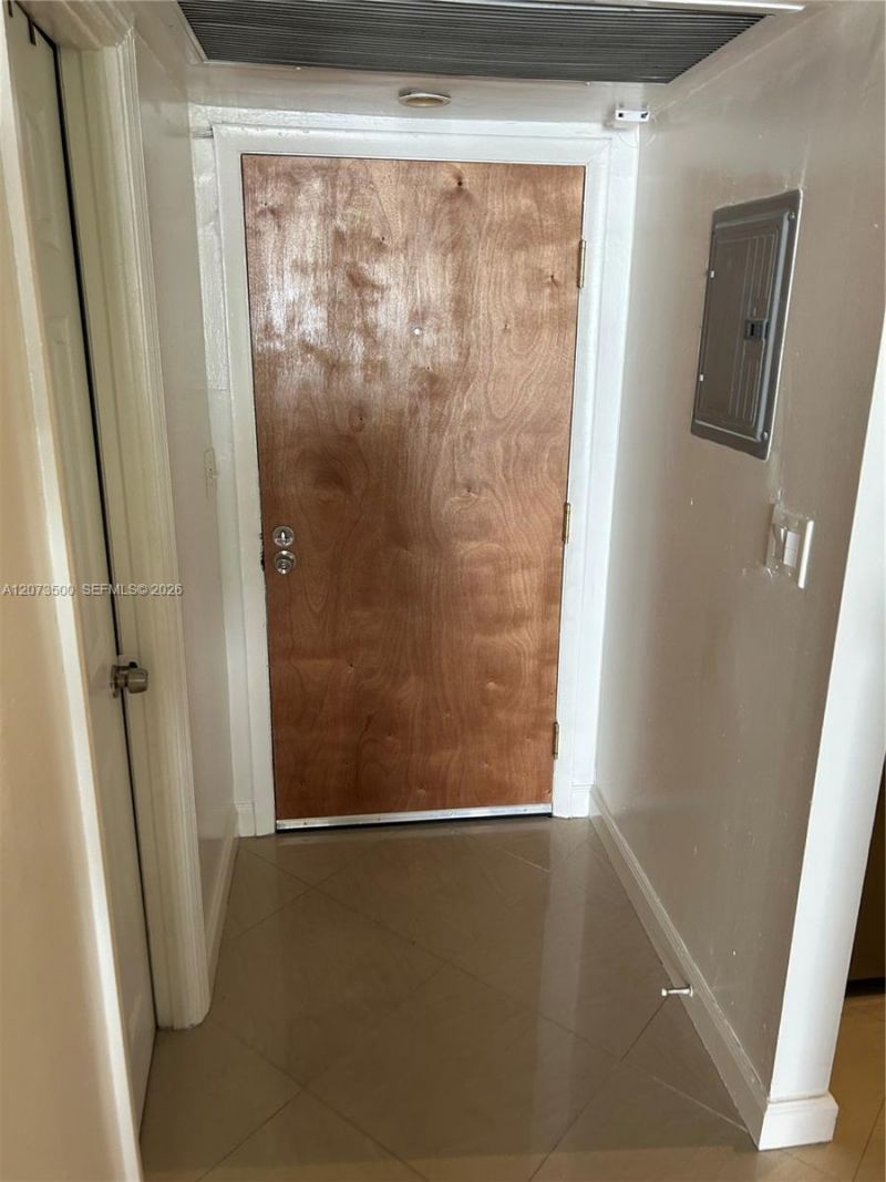 6450 Collins Ave, Unit 707, Miami Beach, FL 33141 Photo
