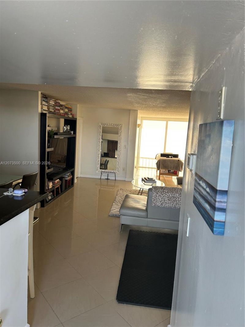 6450 Collins Ave, Unit 707, Miami Beach, FL 33141 Photo