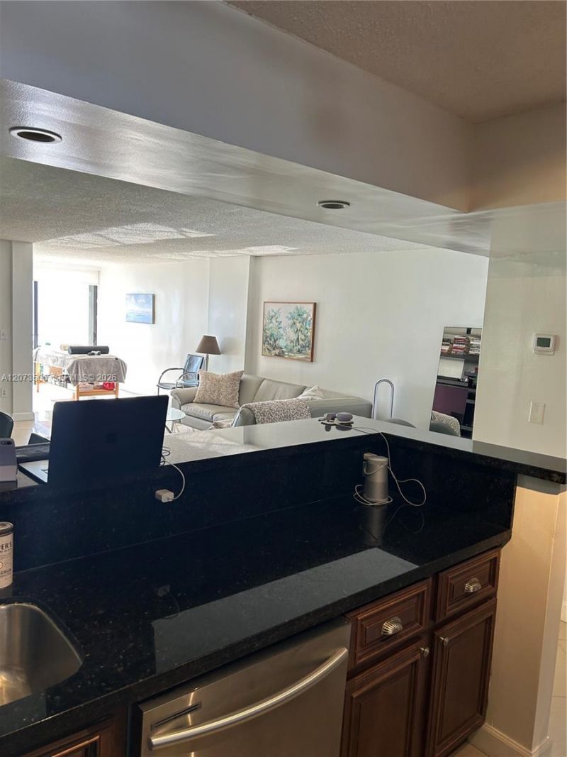 6450 Collins Ave, Unit 707, Miami Beach, FL 33141 Photo