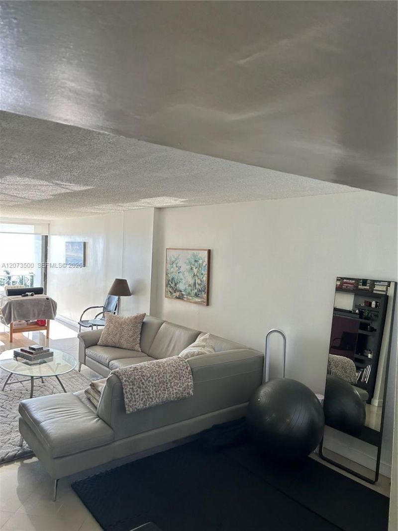 6450 Collins Ave, Unit 707, Miami Beach, FL 33141 Photo