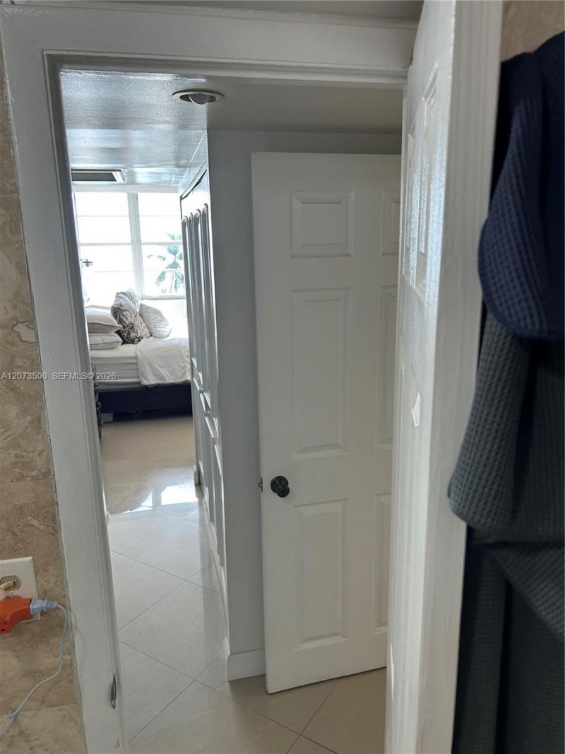 6450 Collins Ave, Unit 707, Miami Beach, FL 33141 Photo