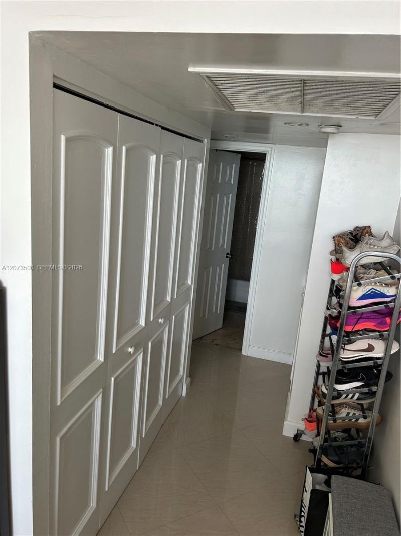 6450 Collins Ave, Unit 707, Miami Beach, FL 33141 Photo