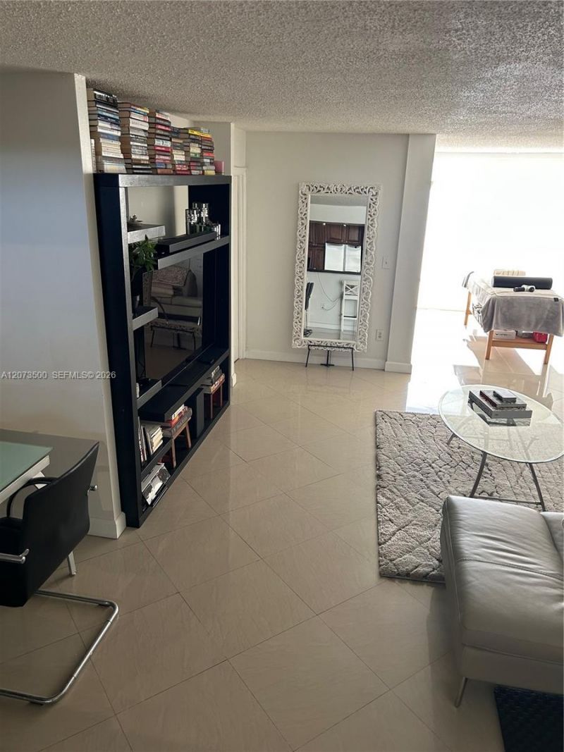 6450 Collins Ave, Unit 707, Miami Beach, FL 33141 Photo