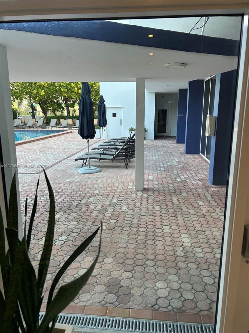 6450 Collins Ave, Unit 707, Miami Beach, FL 33141 Photo
