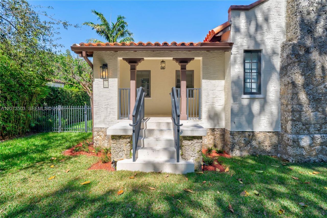 519 Alhambra Cir , Coral Gables, FL 33134 Photo