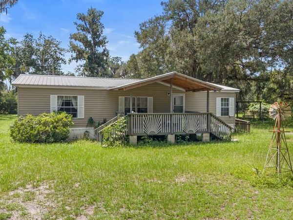 571 NE 128th Ave, Old Town, FL 32680