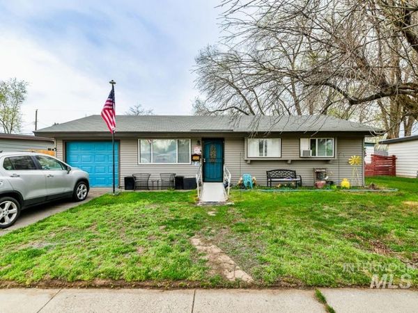 1045 E 16th N, Mountain Home, ID 83647
