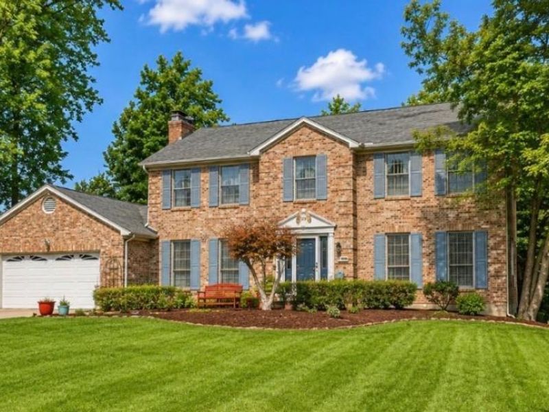 2241 Donnington Lane, Anderson Township, OH 45244 Photo 1