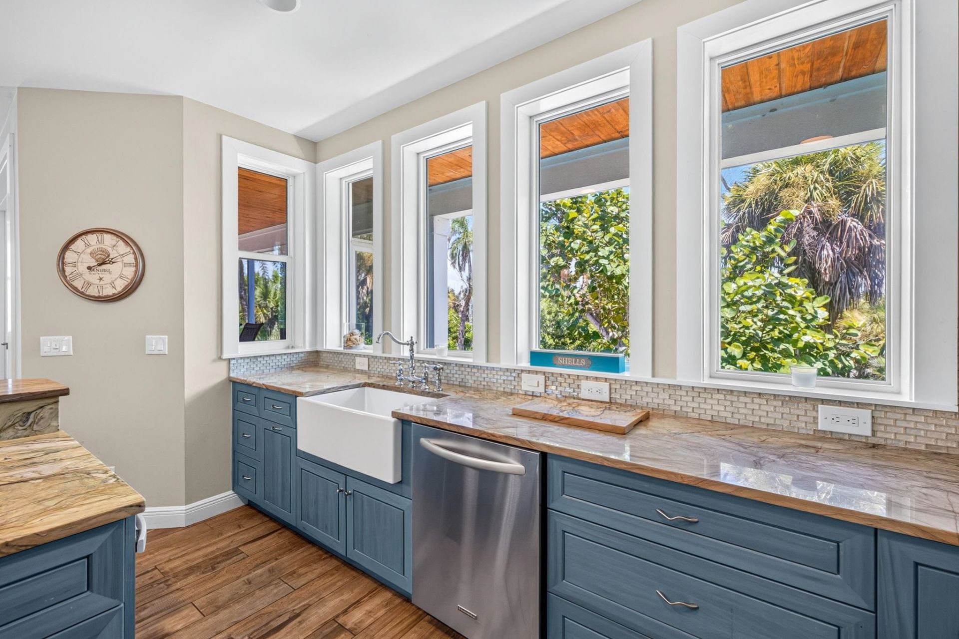 133 Butterknife Pl, Sanibel, FL 33957 Photo
