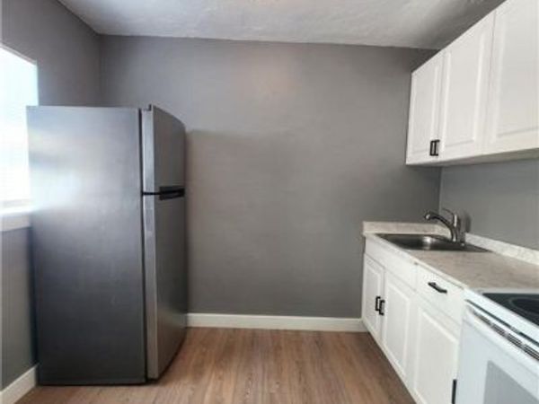 2996 Francis AVE , Unit 4, NAPLES, FL 34112