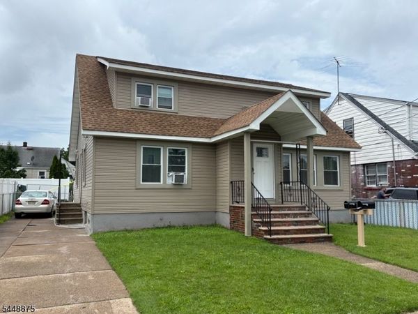 10 Kipp Pl, Paterson, NJ 07513