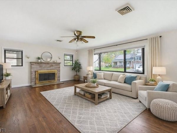 96 Wiltop Rd, Netcong, NJ 07857