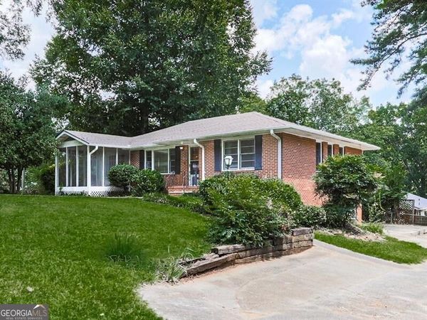 291 Sourwood Drive, Marietta, GA 30062