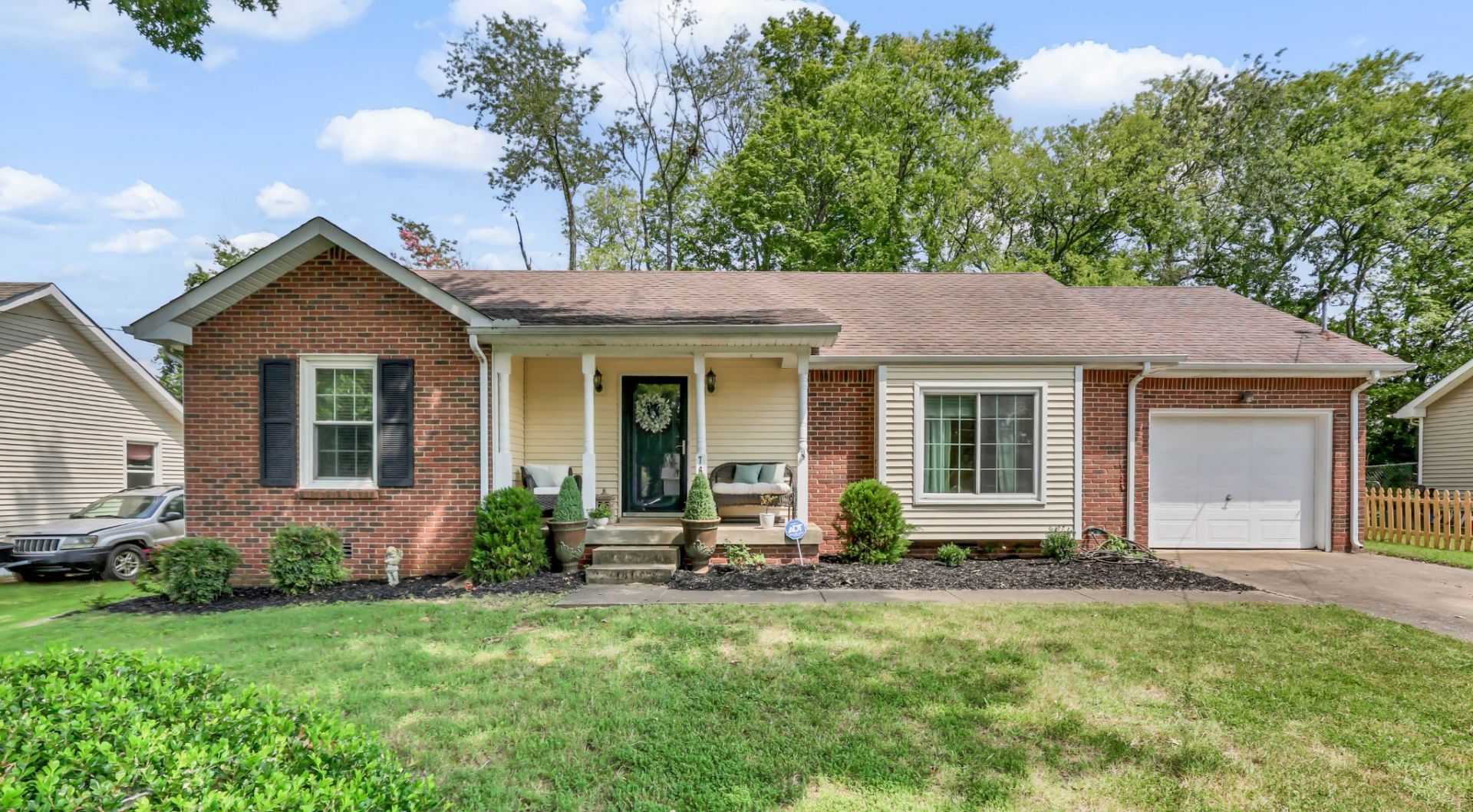 767 Hayden Dr, Clarksville, TN 37043 Main Photo