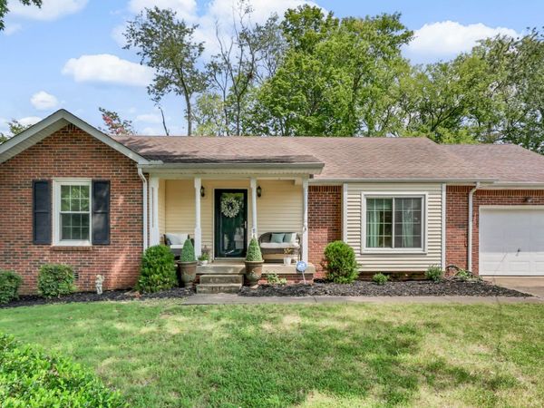 767 Hayden Dr, Clarksville, TN 37043