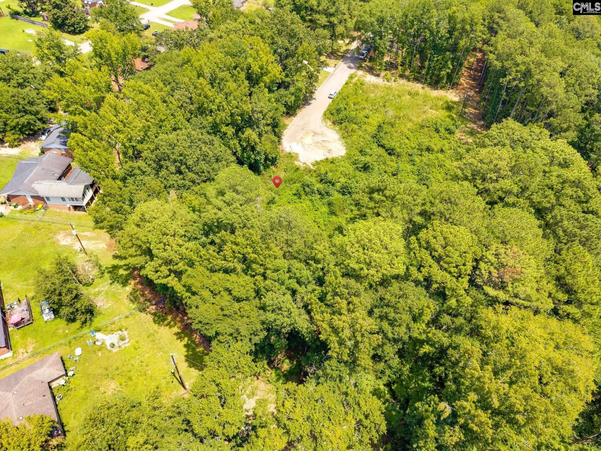 1001 Chartel Circle  Photo 6