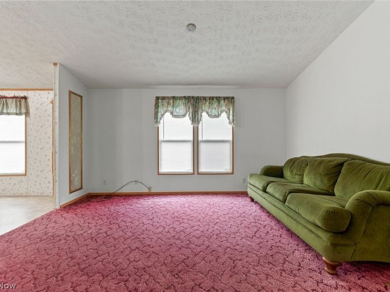 8472 Azalea Road SW, Dennison, OH 44621 Photo 17