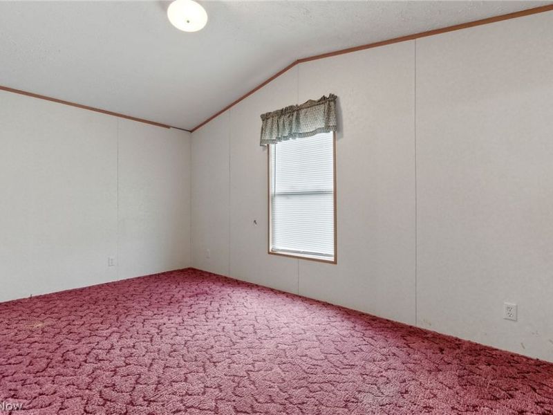 8472 Azalea Road SW, Dennison, OH 44621 Photo 29