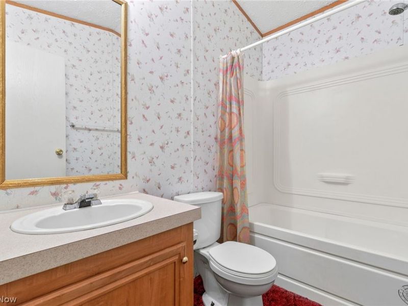 8472 Azalea Road SW, Dennison, OH 44621 Photo 31