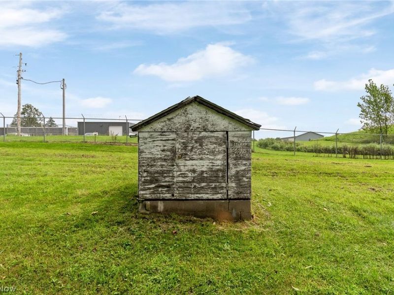 8472 Azalea Road SW, Dennison, OH 44621 Photo 7