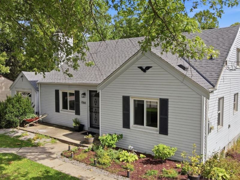7066 Bridgetown Road, Green Township, OH 45248 Photo 2