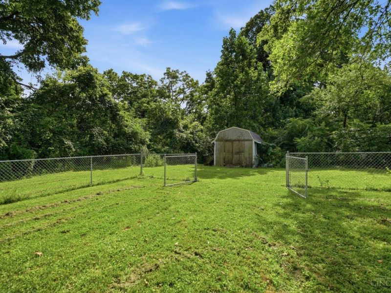 7066 Bridgetown Road, Green Township, OH 45248 Photo 48