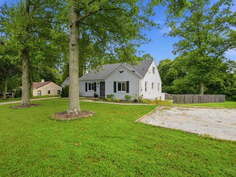 7066 Bridgetown Road, Green Township, OH 45248 Photo 9