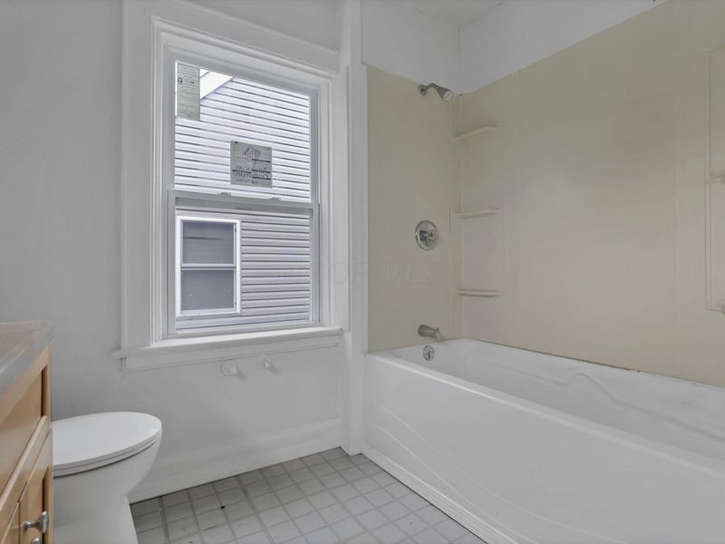 2675 Sullivant Avenue , Columbus, OH 43204 Photo 24