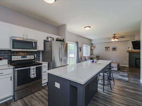 20591 Keystone Avenue, Lakeville, MN 55044