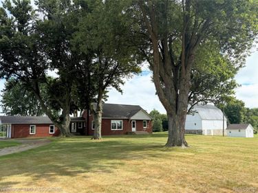 365 E Peck Road, Elk Township, Mi 48466