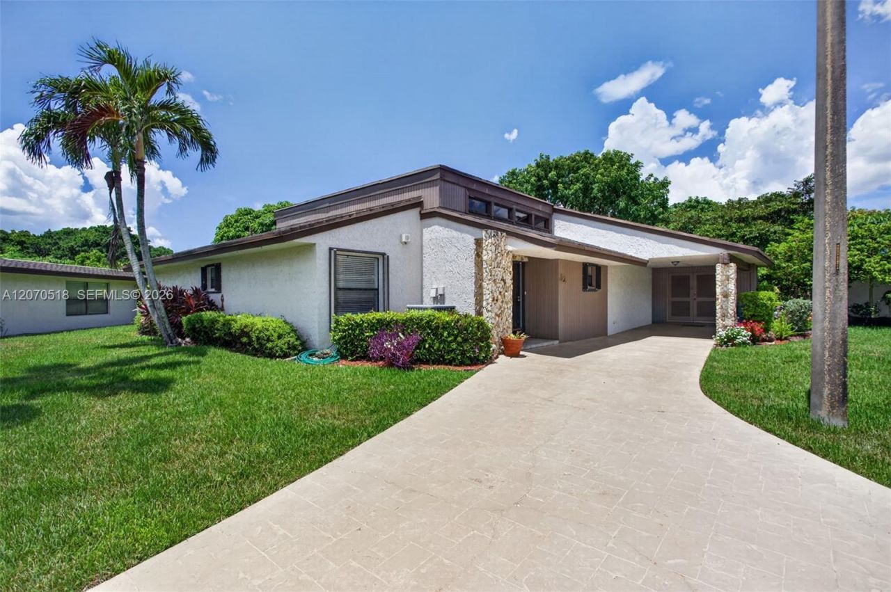 7844 Beechfern Cir, Unit 41, Tamarac, FL 33321 Photo
