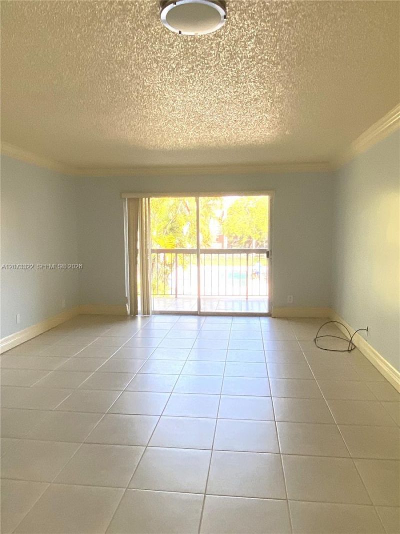 7020 Nova Dr , Unit 209D, Davie, FL 33317 Photo