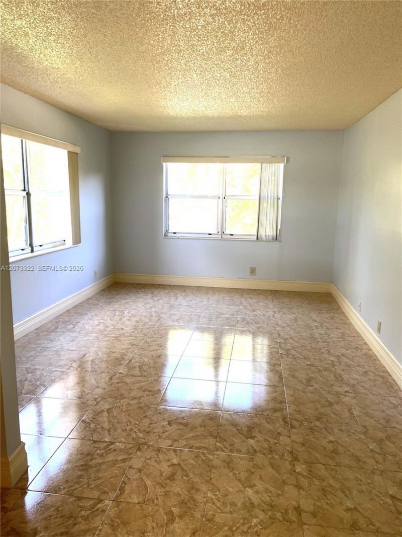 7020 Nova Dr , Unit 209D, Davie, FL 33317 Photo
