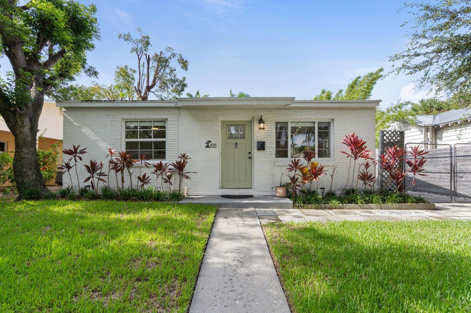 426 48th Street, West Palm Beach, FL 33407 Photo