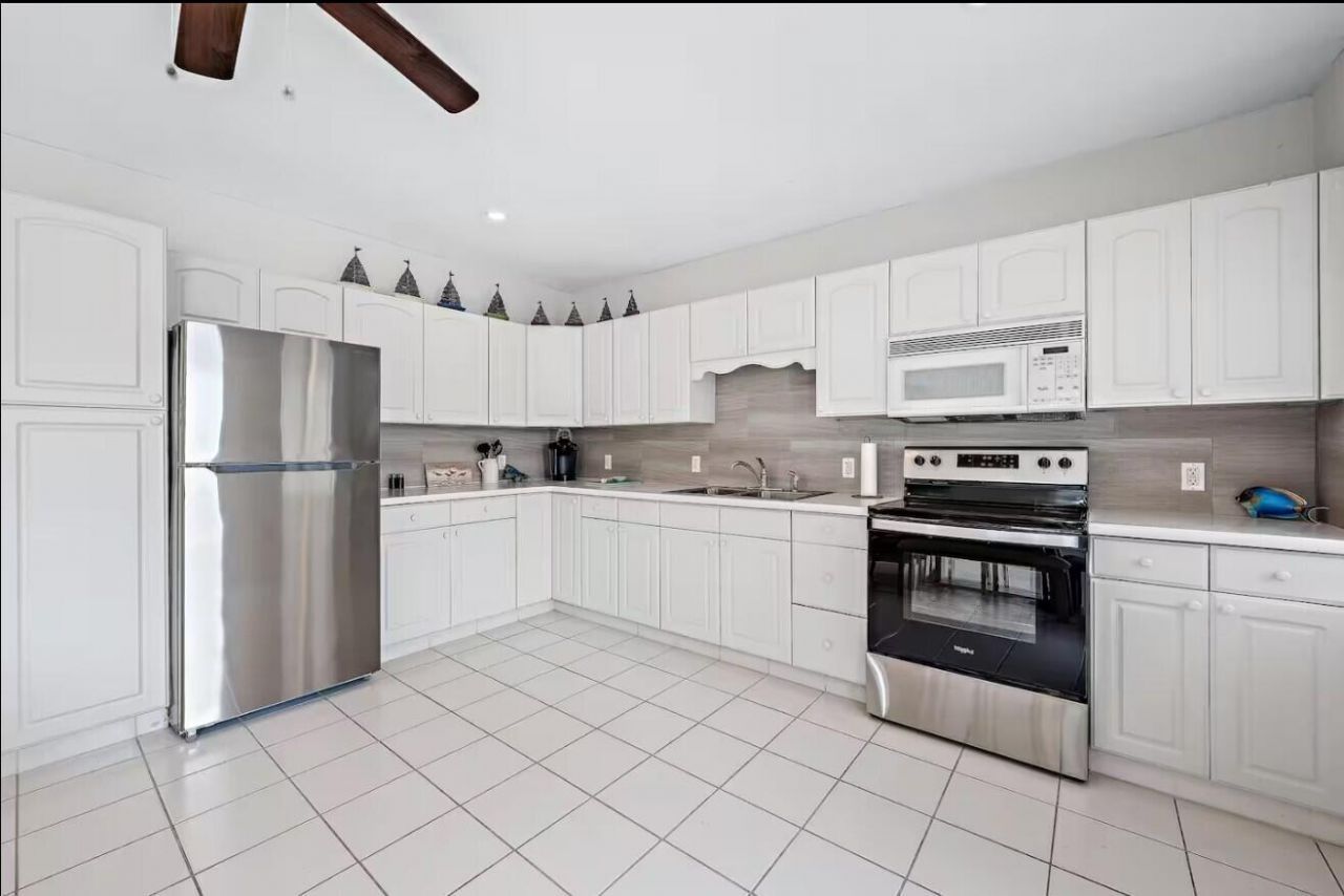 320 Inlet Way, Unit 1, Palm Beach Shores, FL 33404 Photo