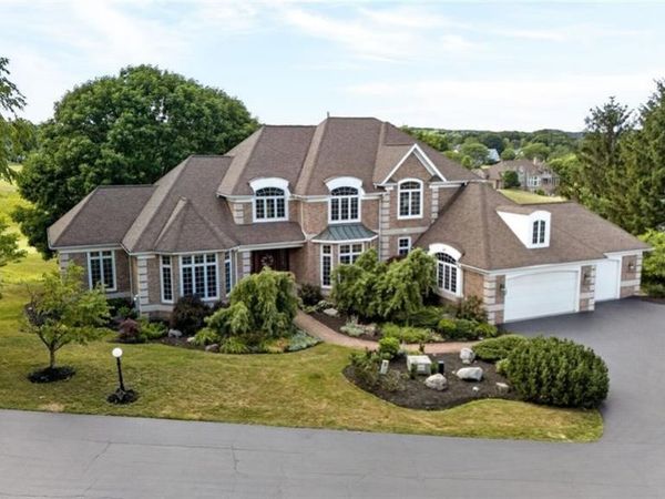 20 Moraine Point , Victor, NY 14564
