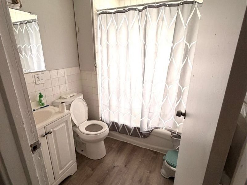 9914 Adams Avenue, Cleveland, OH 44108 Photo 8