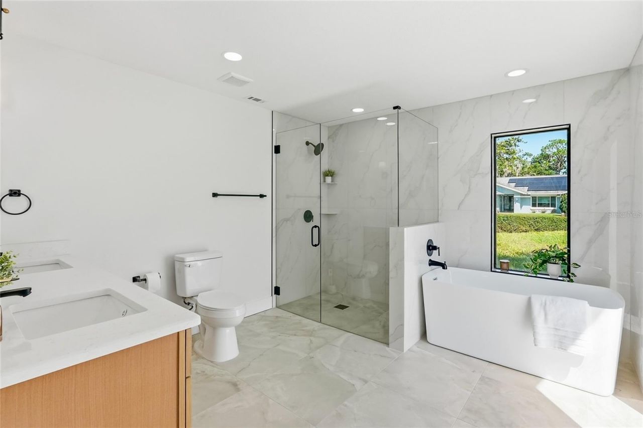 2889 Hammock Drive, Plant City, FL 33566 Photo