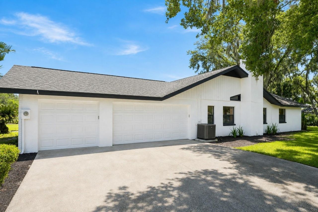 2889 Hammock Drive, Plant City, FL 33566 Photo