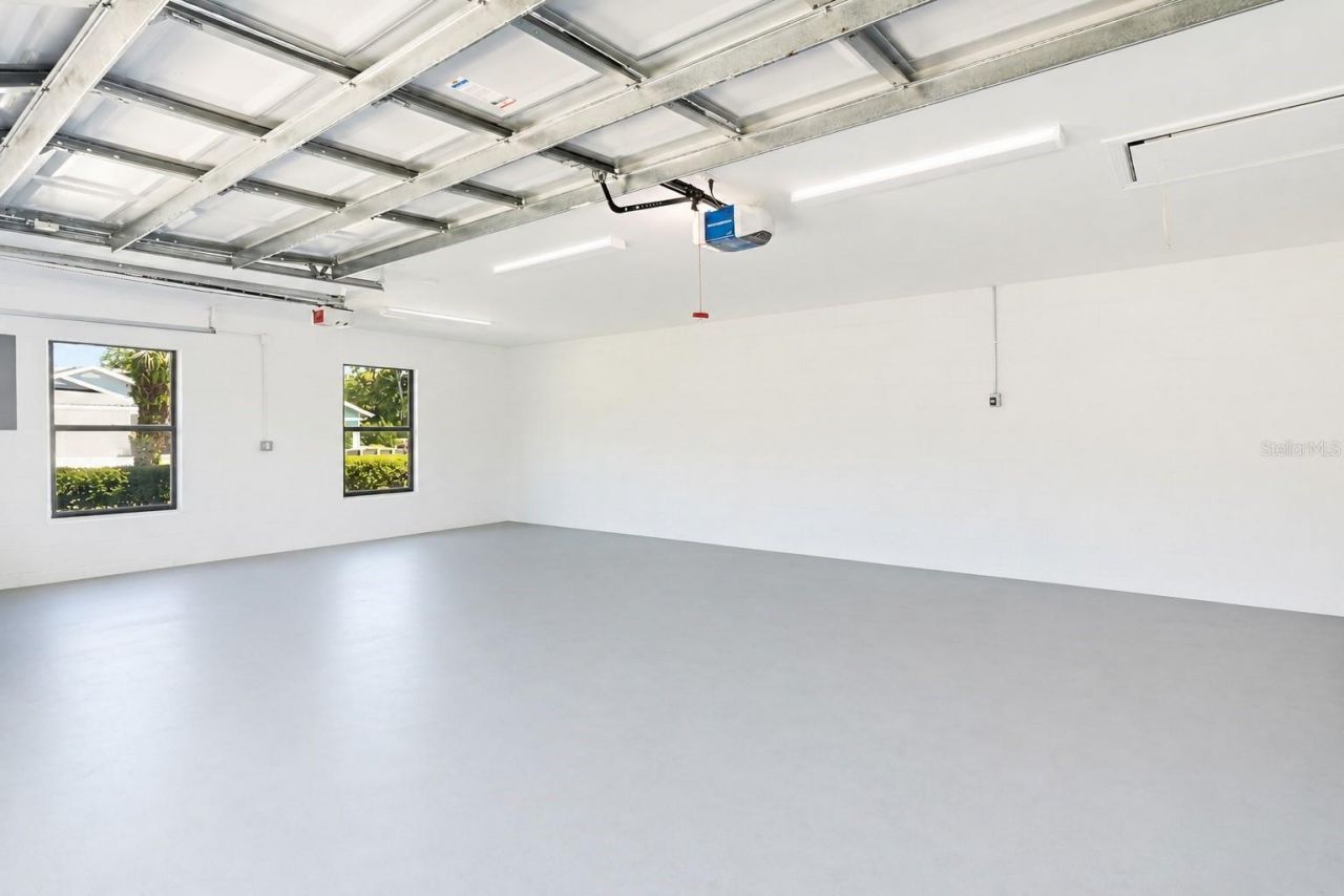 2889 Hammock Drive, Plant City, FL 33566 Photo