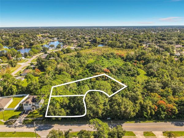 839 LARK COURT, DELTONA, FL 32725