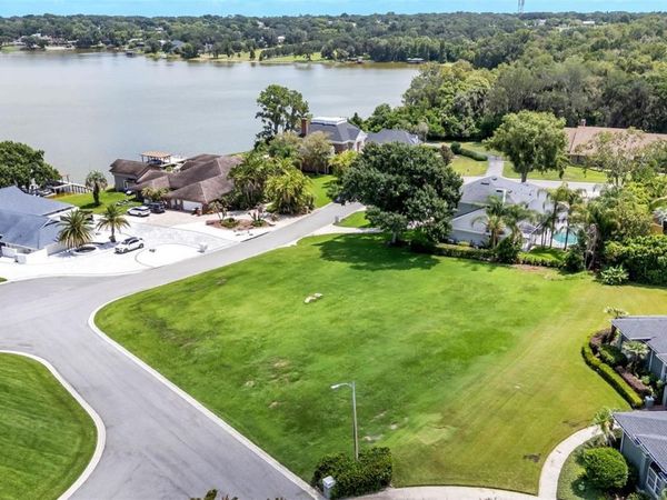 PIER PLACE DRIVE , LAKELAND, FL 33813