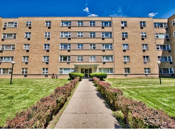 6161 N Hoyne Avenue, Unit 214, Chicago, IL 60659
