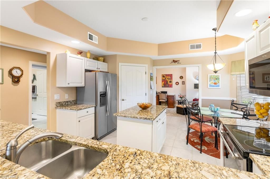 8184 Saratoga Dr, Unit 801, Naples, FL 34113 Photo